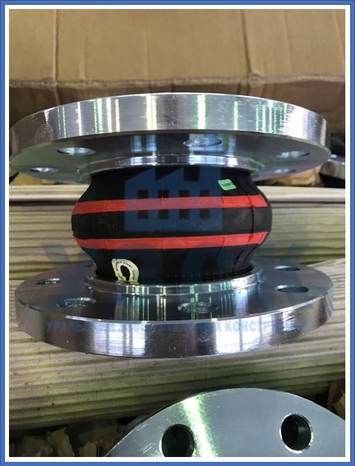 компенсатор резиновый фланцевый в Ставрополе