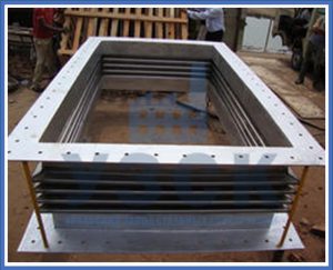 прямоугольные линзовые компенсаторы в Ставрополе