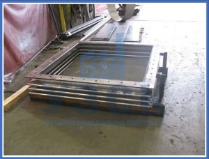 прямоугольные линзовые компенсаторы в Ставрополе